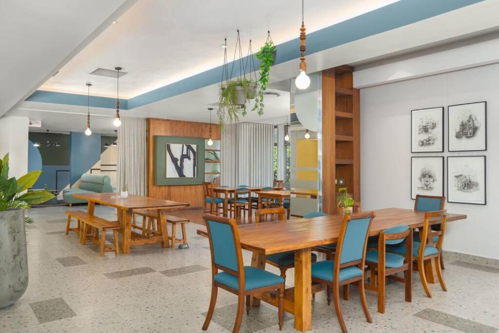 Central Modern City Escape Apartment! Fokváros Kültér fotó
